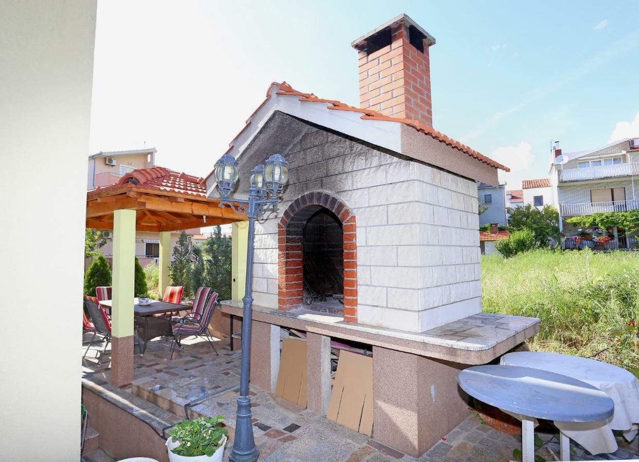 Studio Apartment Grey Split Exterior foto